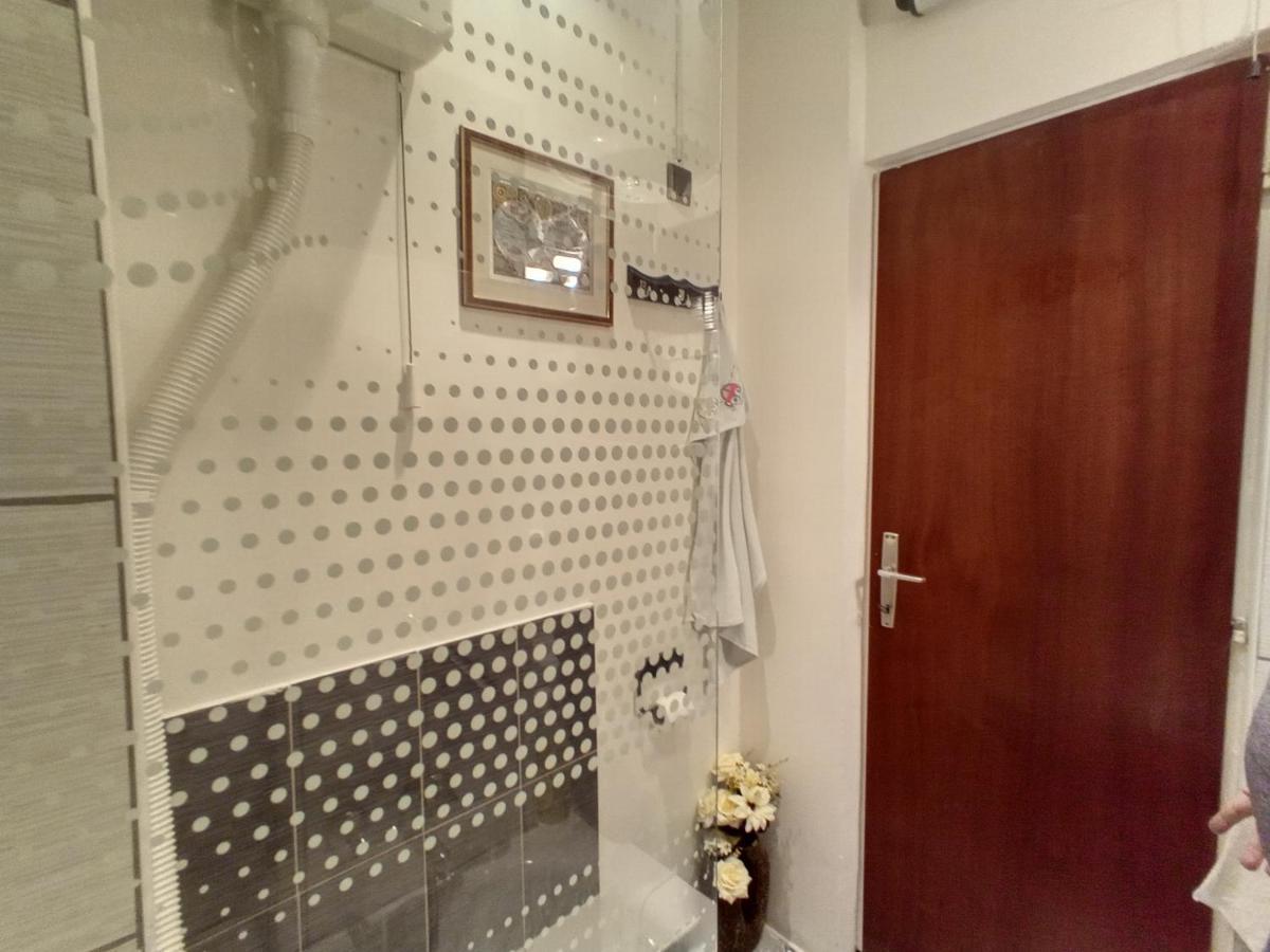 Studio Apartment Corner リエカ エクステリア 写真